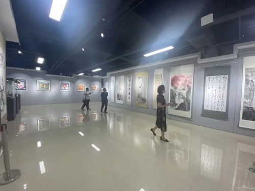 岫巖農(nóng)民畫展 鄉(xiāng)土丹青獻禮黨的二十大